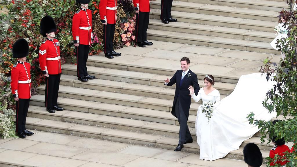 Promi-Auflauf bei Hochzeit von Prinzessin Eugenie