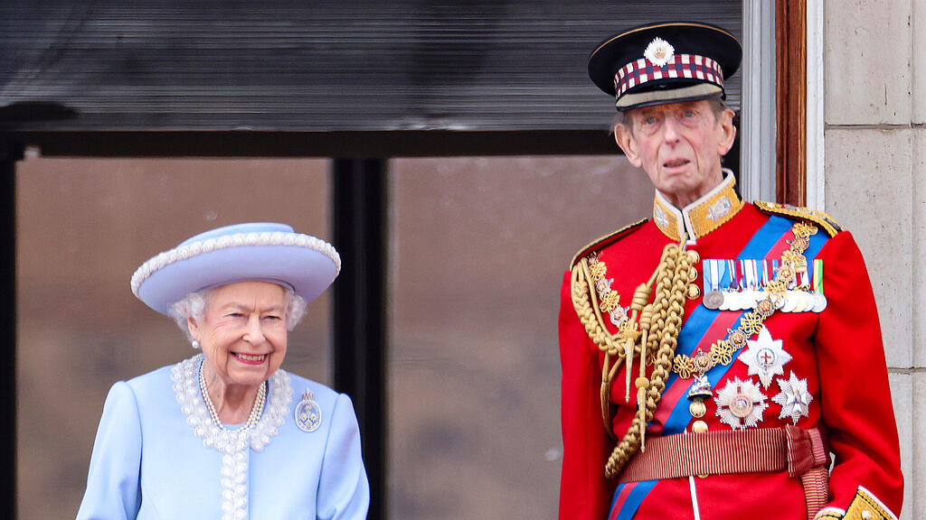 Queen feiert 70 Jahre Thronjubil\u00e4um