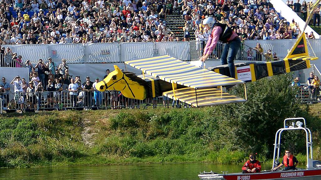 Red Bull Flugtag 2021