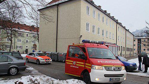 Die Feuerwehr musste mit Atemschutz anrücken.
