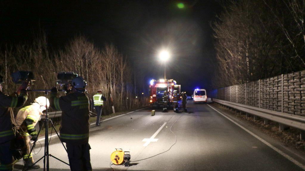 Frontalcrash auf B156 in Acharting