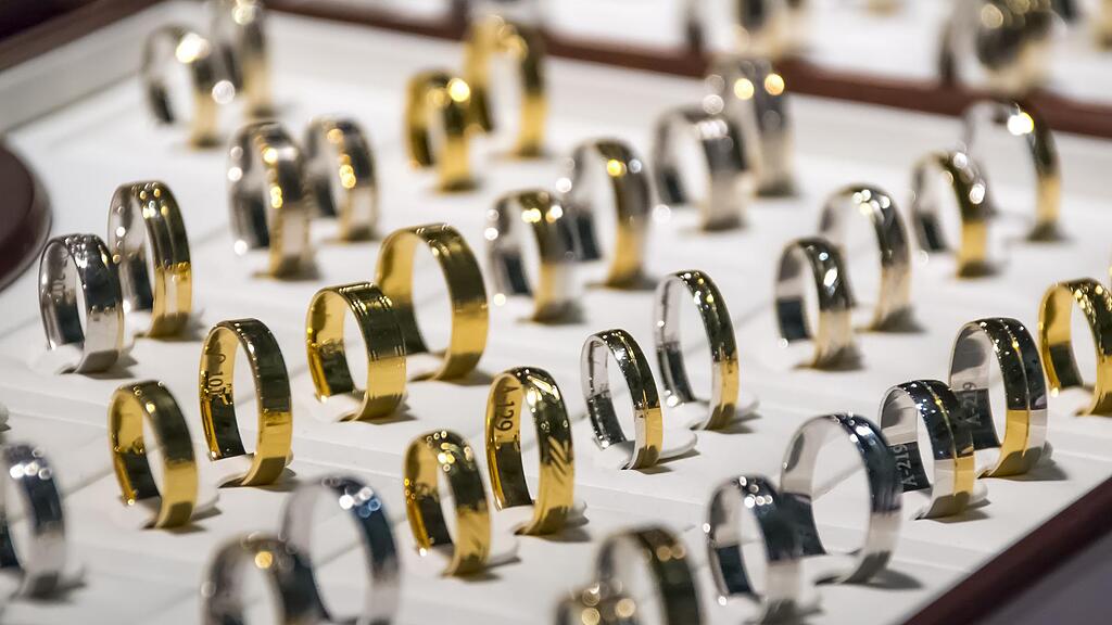 symb_schmuck symb_juwelier symb_ring