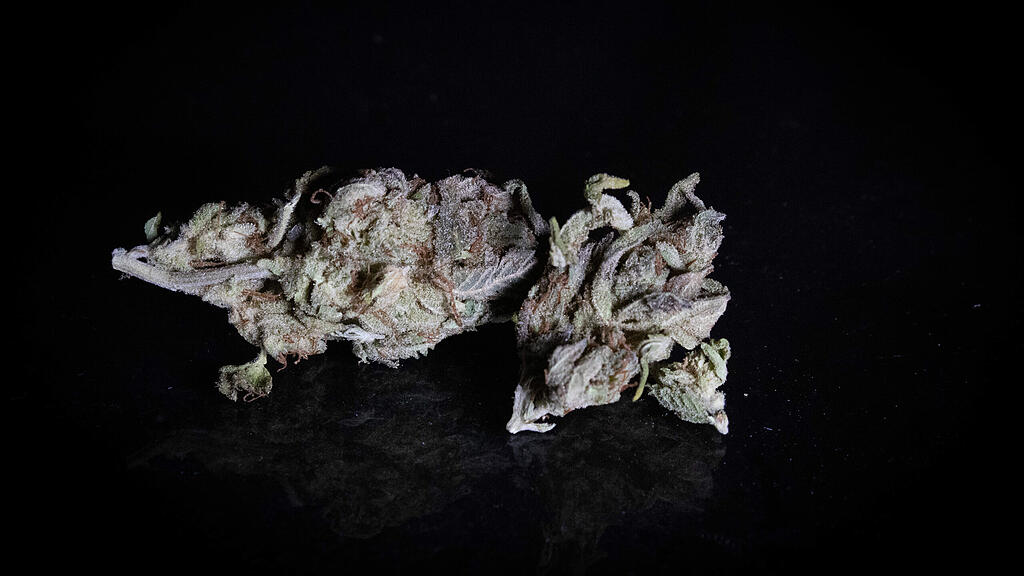 Cannabis in Unterhose