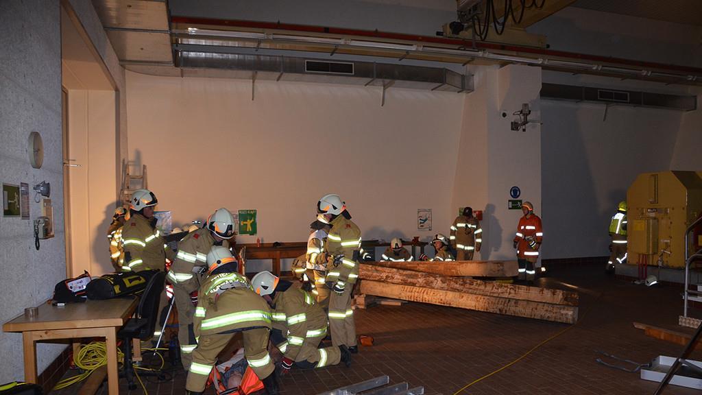 Schwarzacher Einsatzkräfte üben für Ernstfall