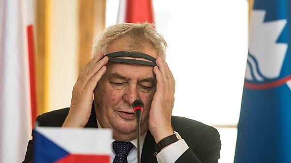 Zeman bewies wieder Schenkelklopfer-Humor