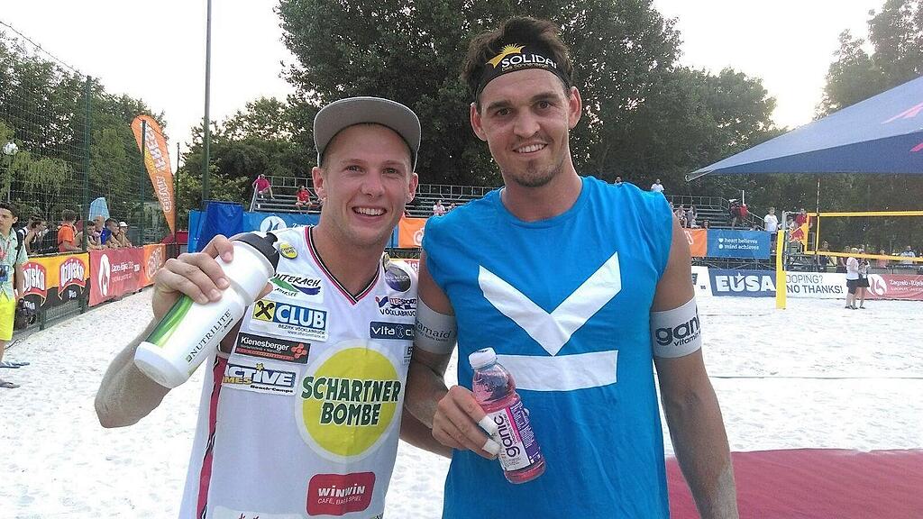 Schnetzer (li.) und Eglseer freuen sich über Gold in Zagreb.