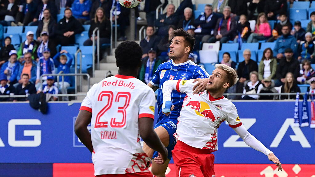 FUSSBALL: ADMIRAL BUNDESLIGA / MEISTERGRUPPE / 9. RUNDE: BLAU-WEISS LINZ - RED BULL SALZBURG
