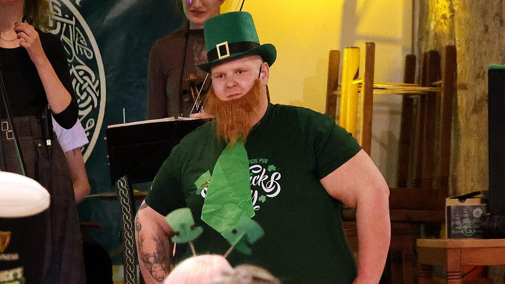 St. Patrick\u00b4s Day im Br\u00e4ust\u00fcbl Kaltenhausen