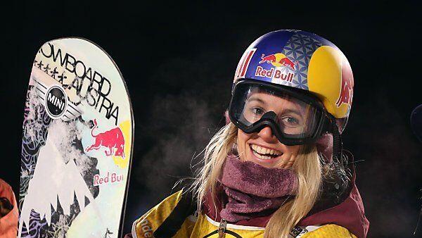 Erste X-Games-Medaill für Anna Gasser
