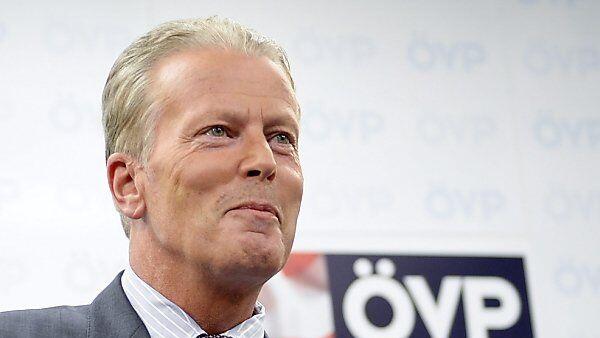 Mitterlehner sucht den wichtigsten Minister