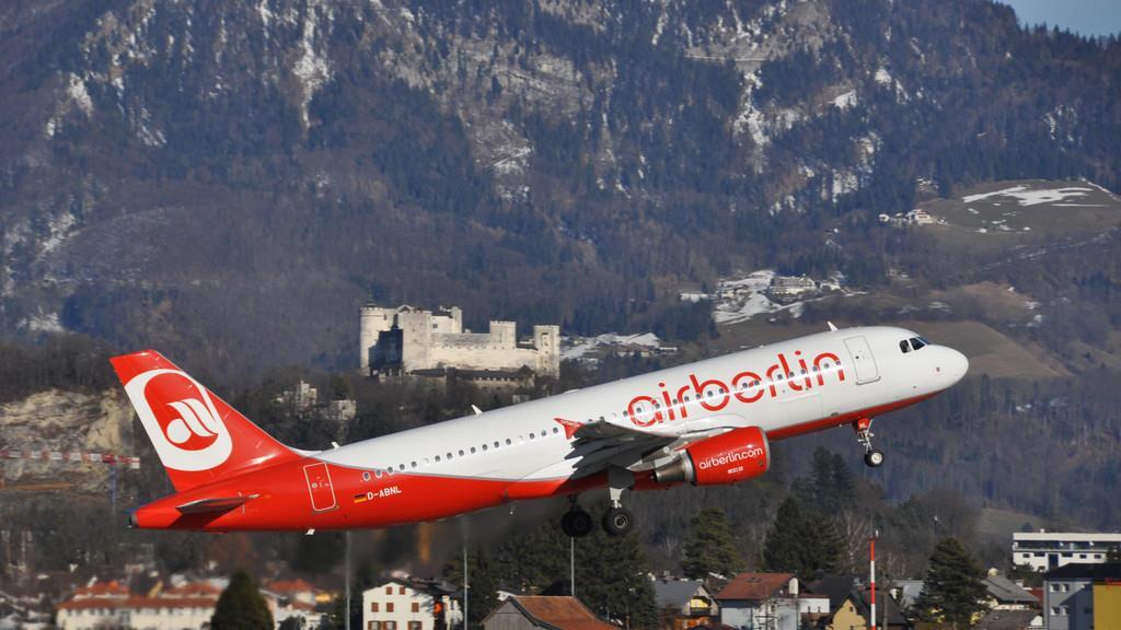 Abschied von Ari Berlin am Salzburger Flughafen