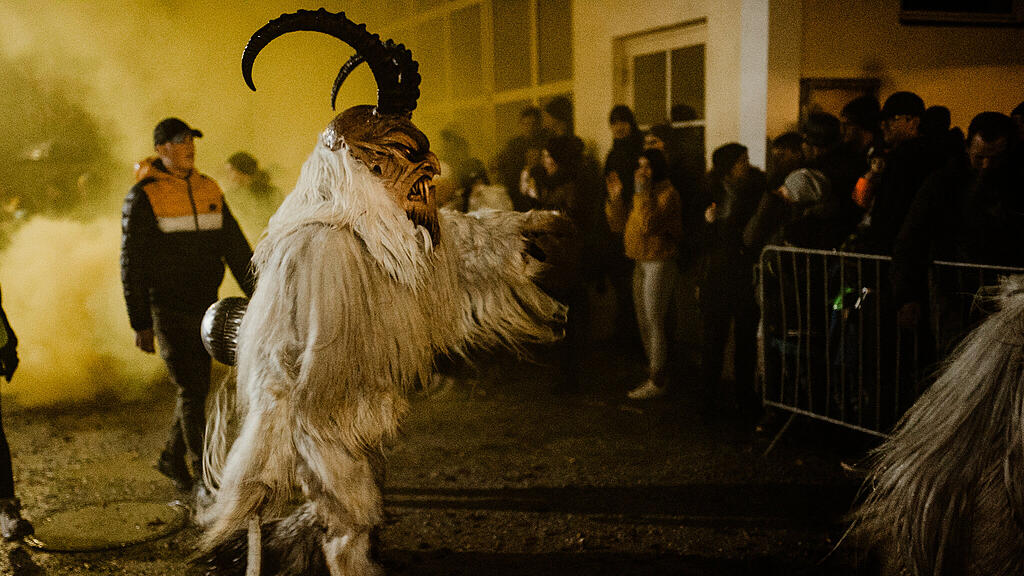 Hallwanger Perchtenlauf