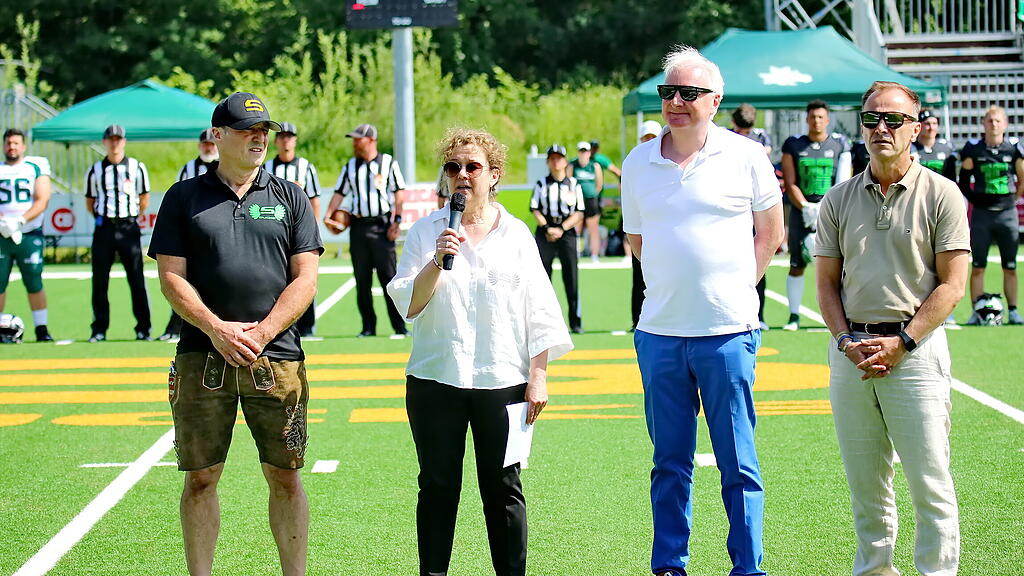 Football: Ducks gegen Dragons 2025