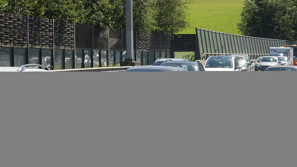 Stau, A10, Tauernautobahn, Hallein, Puch, SB