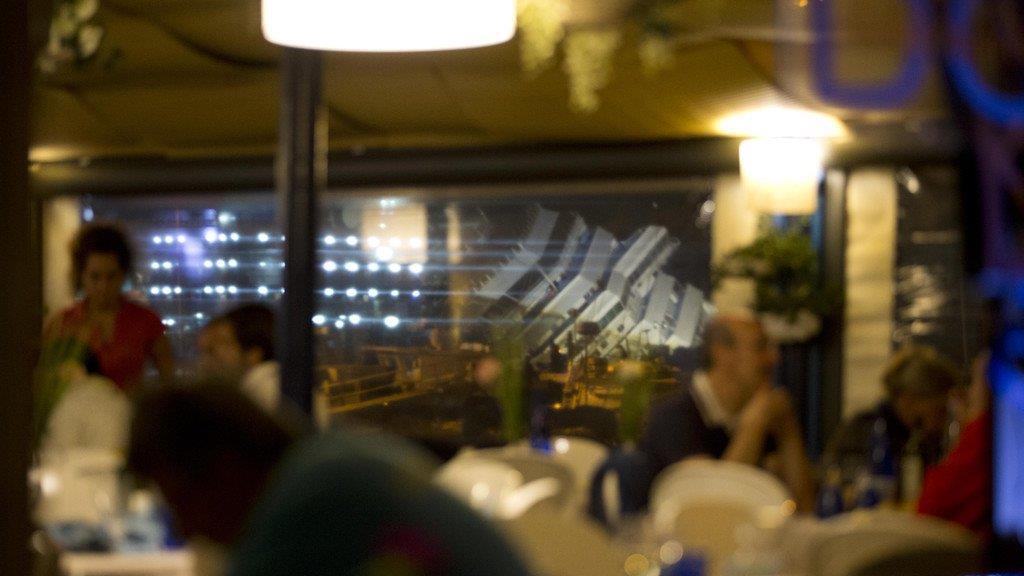Wrack der Costa Concordia ist aufgerichtet