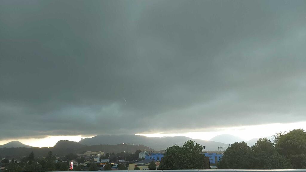 Gewitter über Salzburg