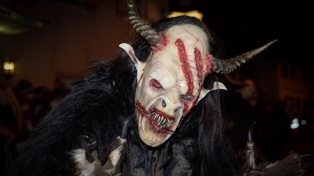 Gnigler Perchtenlauf