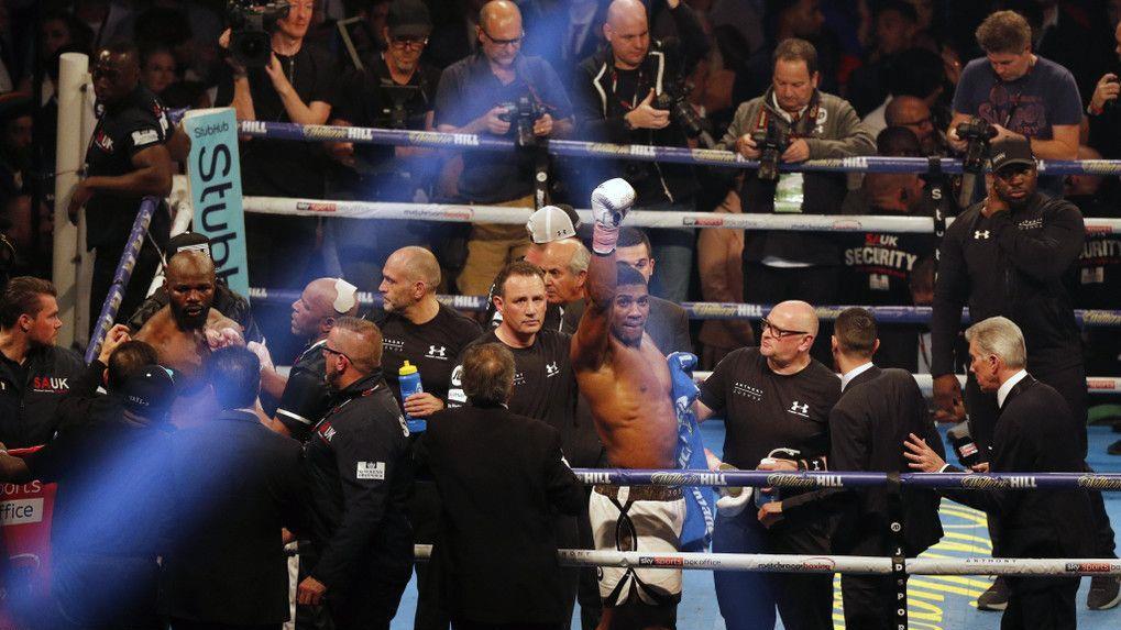 Anthony Joshua bleibt Box-Schwergewichts-Weltmeister