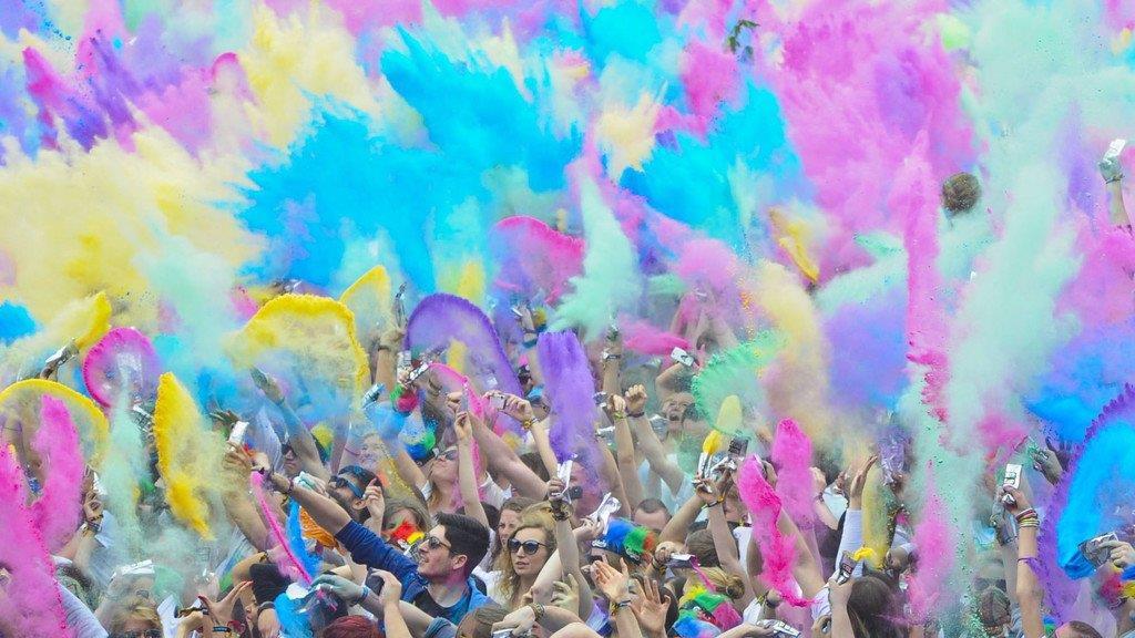 Mehr Bilder vom Farben-Fest
