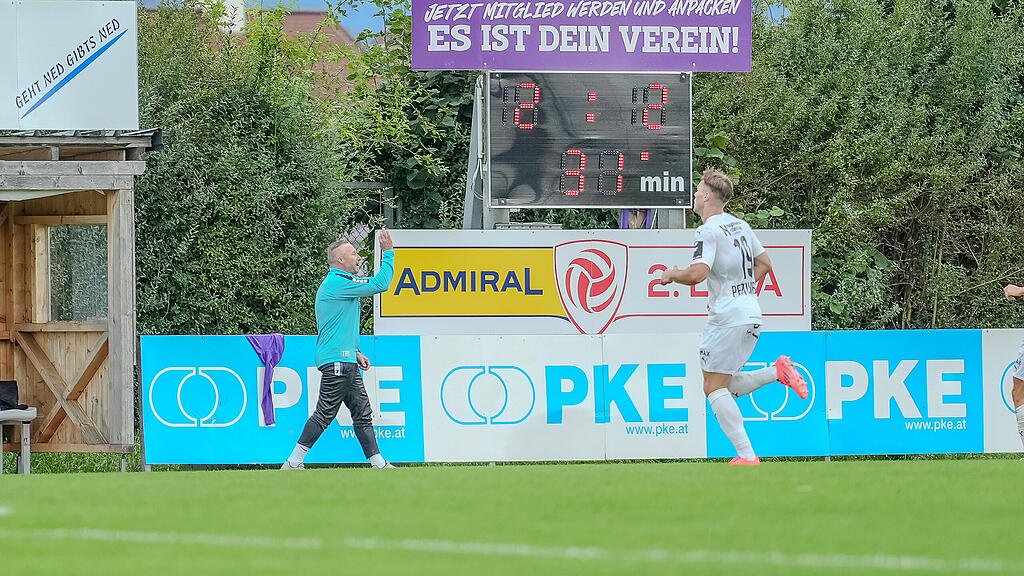 2. Liga: Austria Salzburg gegen Amstetten