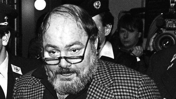 Erstgenehmigung an Proksch wurde 1979 erteilt