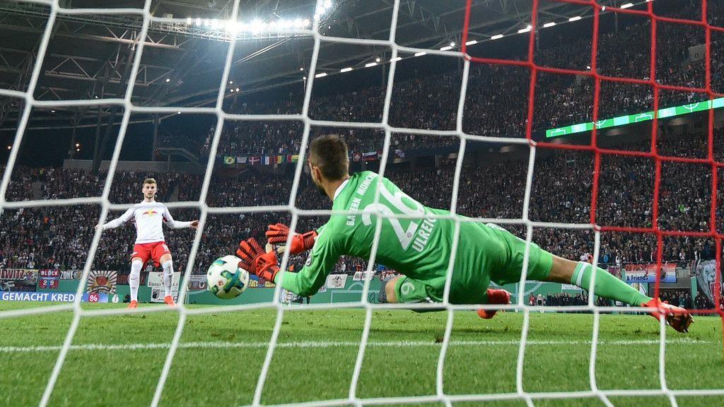 Bayern nach Elfmeter-Krimi in Leipzig im DFB-Pokal weiter