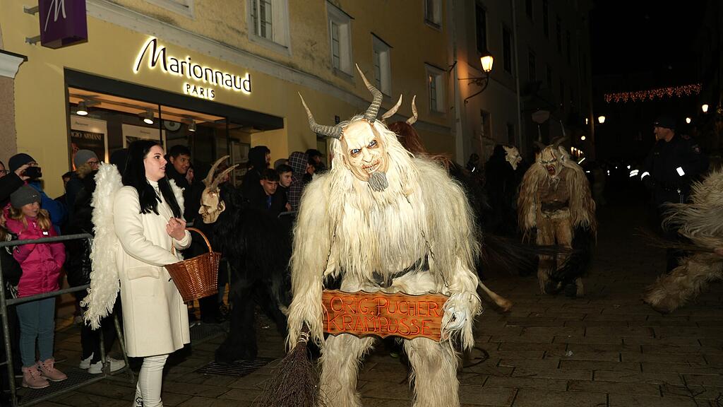 Krampuslauf in Hallein