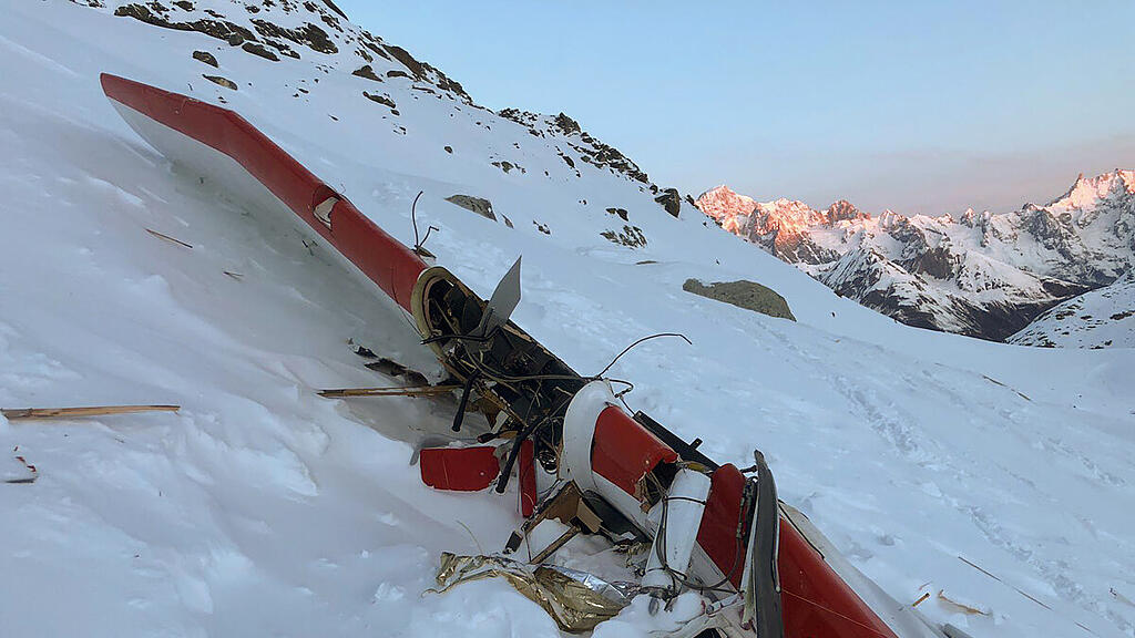 Flugzeugunglück in den italienischen Alpen