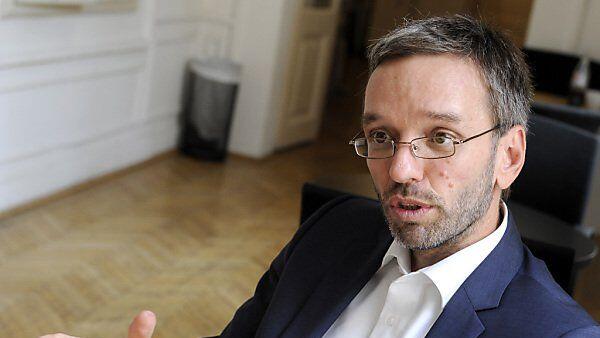 Generalsekretär Kickl verteidigt FPÖ-Linie