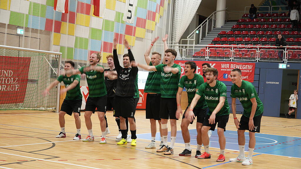 Salzburger Stier, Wals-Gr\u00fcnau, Hallein, Finale