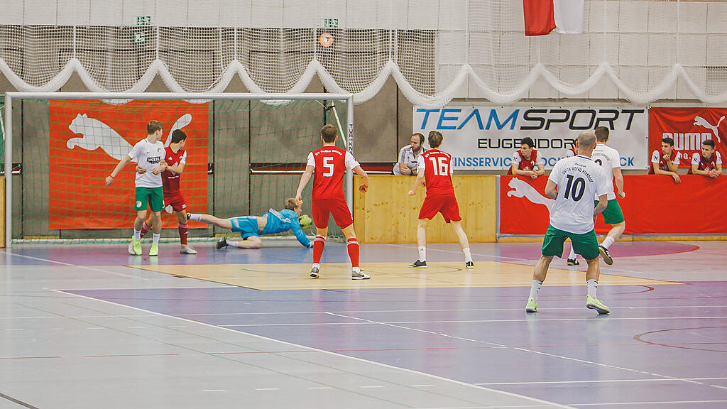 Salzburger Stier, Hallenfußball