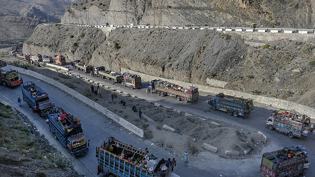 Am Grenzübergang Torkham vollzieht sich der Exodus