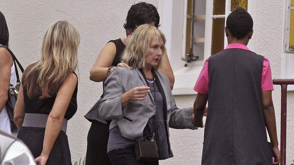 Trauerfeier für Reeva Steenkamp: Getöte Freundin von Oscar Pistorius