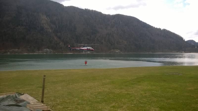 Für die Löscharbeiten in Faistenau musste ein Hubschrauber eingesetzt werden.