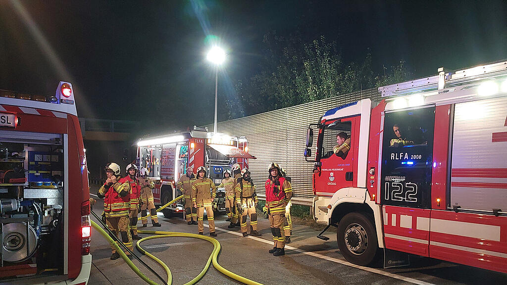 Pkw-Brand Grödig