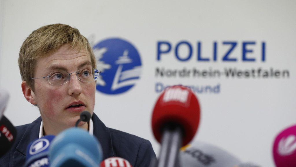 Bomben detonieren an BVB-Bus