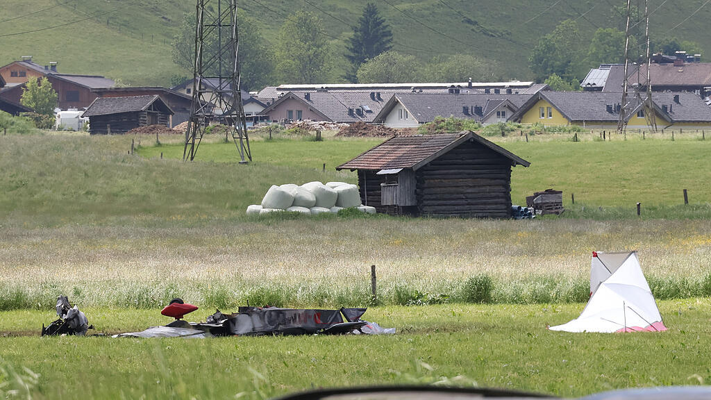 Flugzeugabsturz, Bruck, II