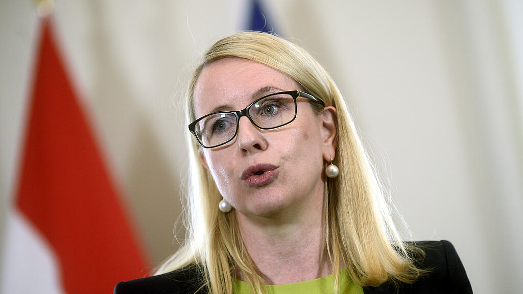 Margarete Schramböck, ÖVP