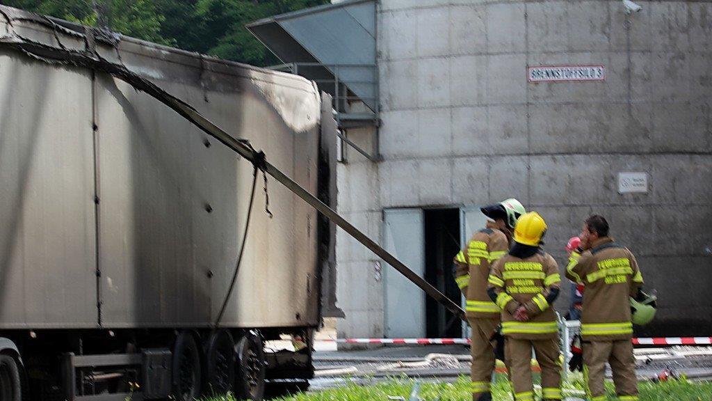 Leube: Feuerwehr im Großeinsatz