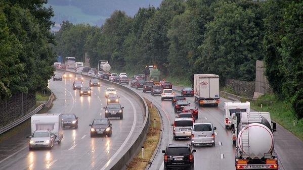 Staubilder auf der A10