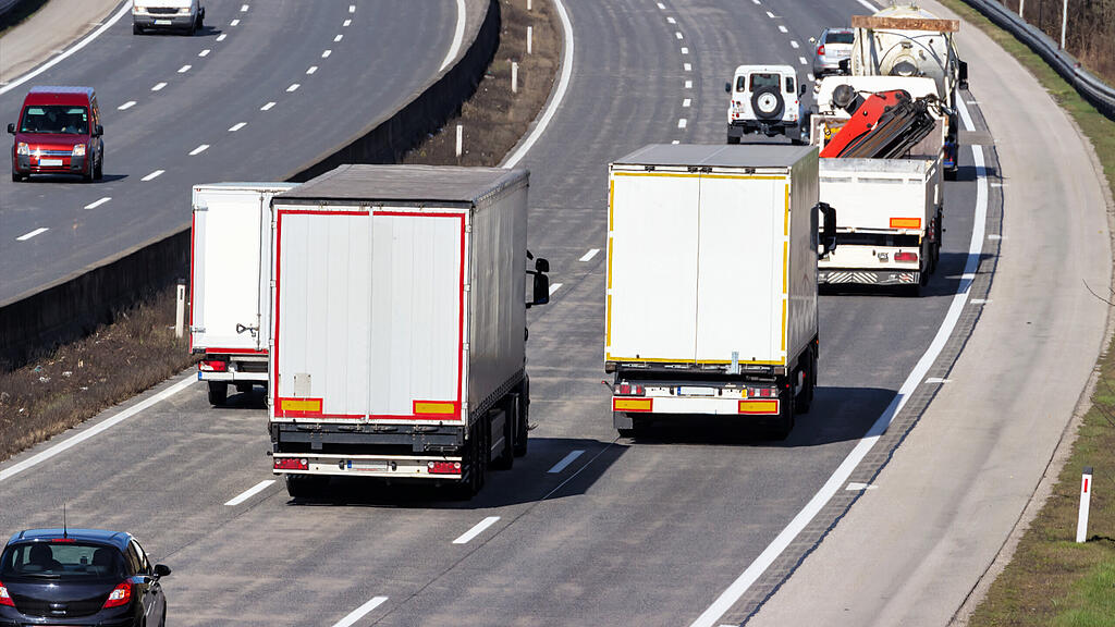 Lkw, Lastwagen