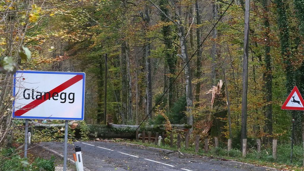 Sturmtief "Herwart" zieht über Salzburg hinweg I