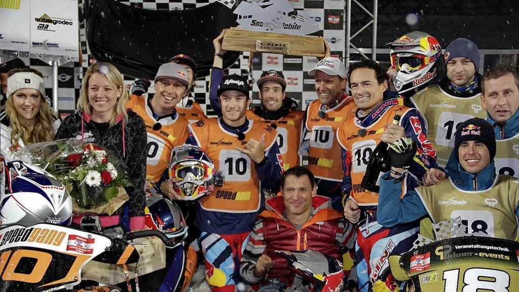 Siegerehrung bei Snow Mobile