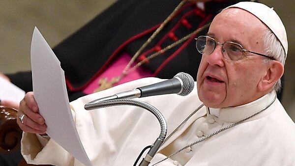 Glückwünsche live vom Papst