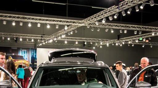 Auto Messe II
