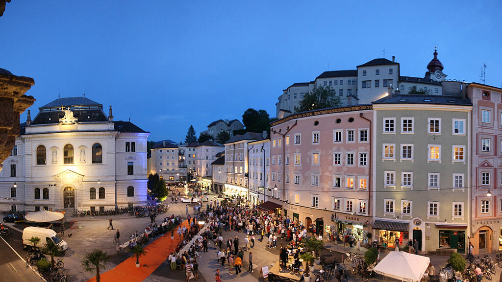Kajetanerplatz.jpg