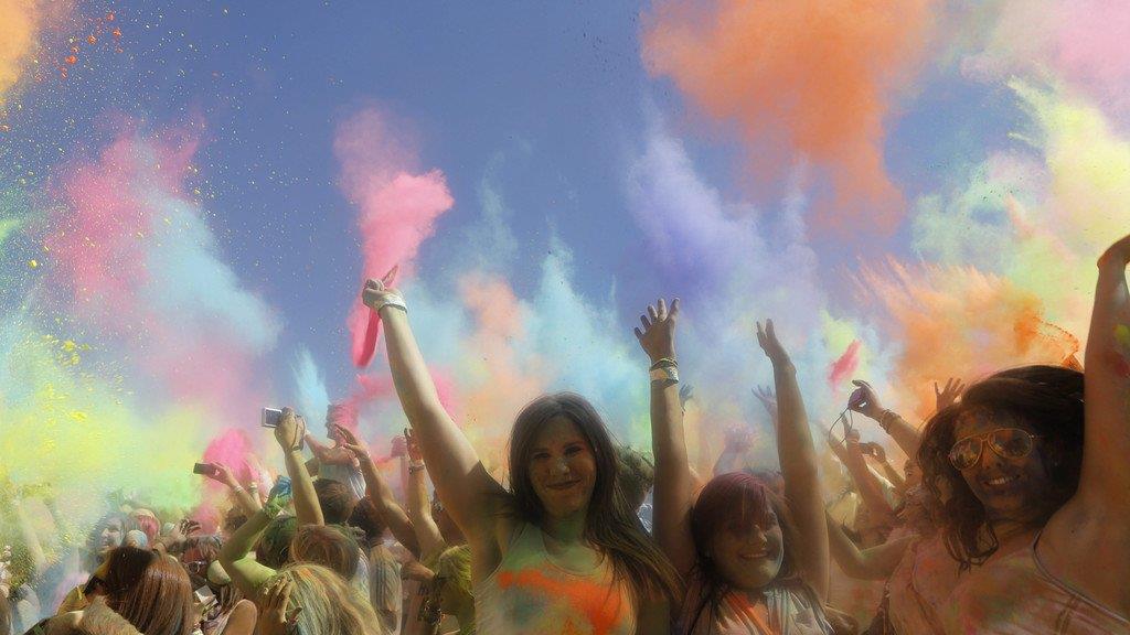 Mehr Bilder vom Farben-Fest