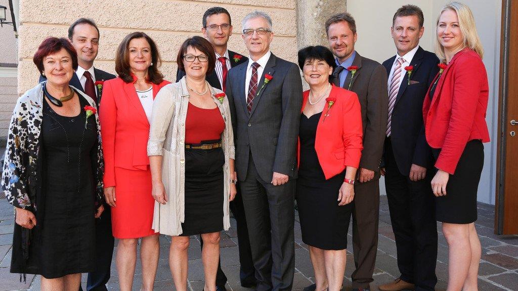 Neue Landesregierung angelobt, II