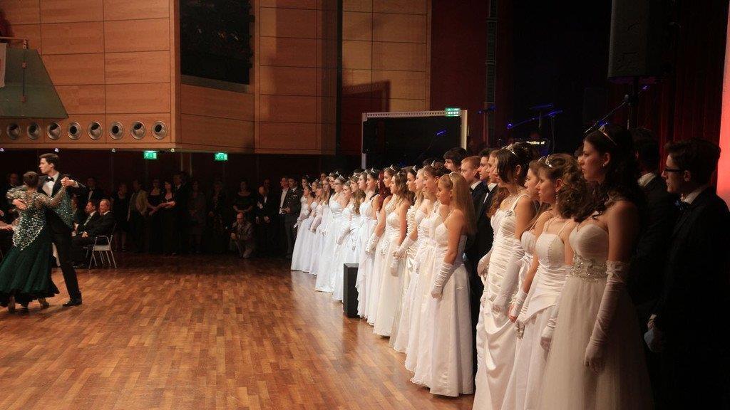 Rot-Kreuz-Ball2014 Teil I