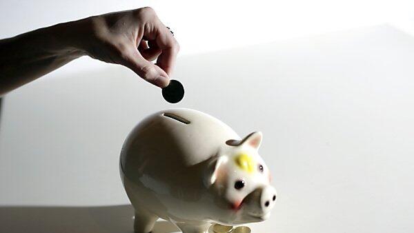 Das Sparschwein ist und bleibt ein Thema